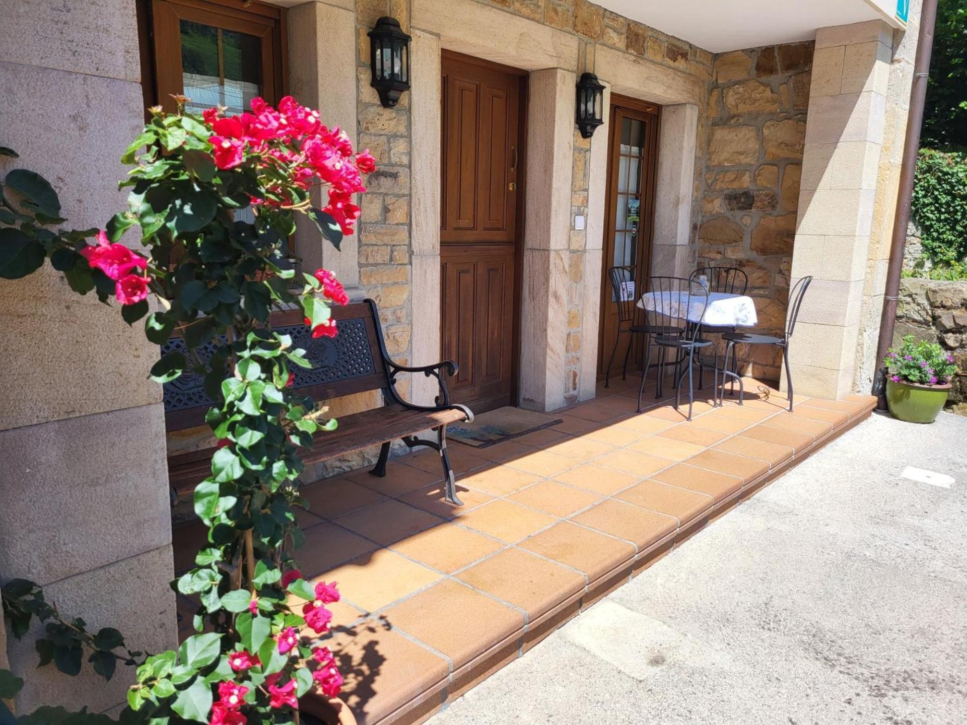 La Casa De La Vega Villa อาเรนัส เด กาบราเลส ภายนอก รูปภาพ